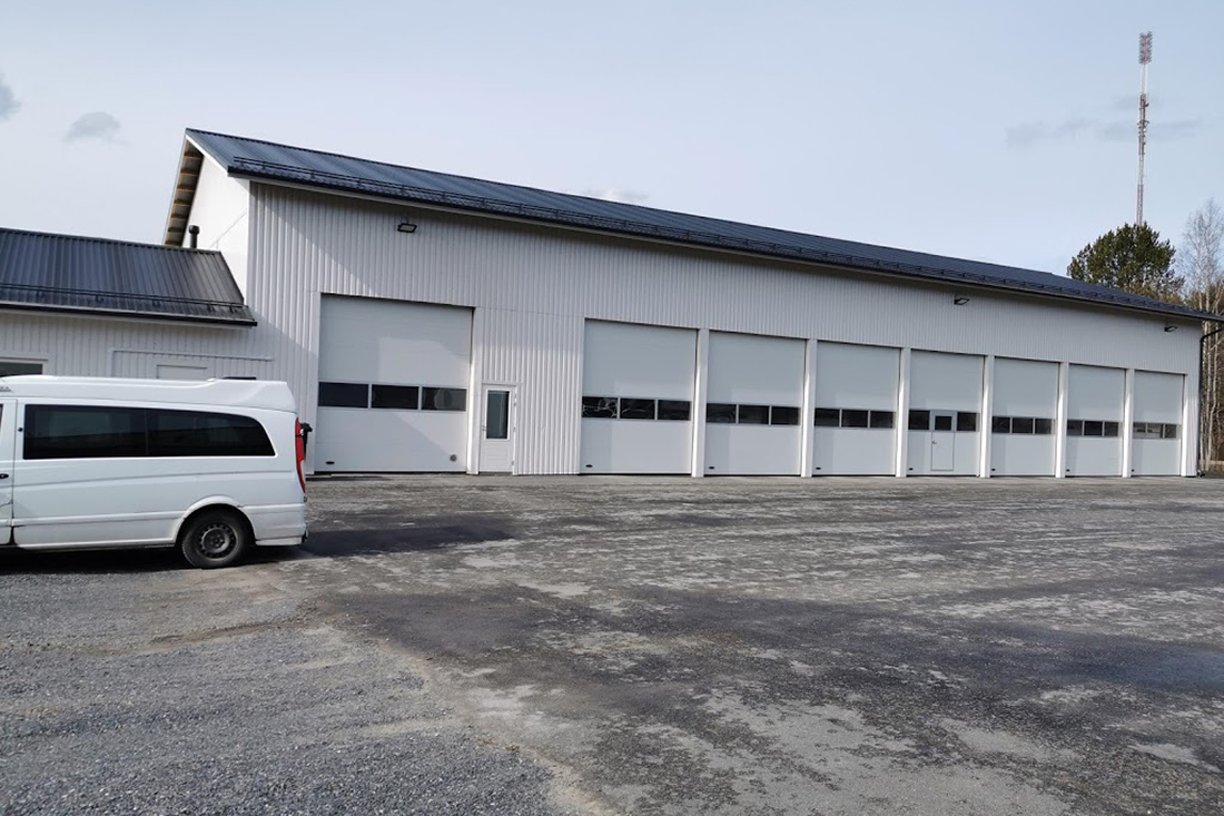 Liikekiinteistöt ja hallit